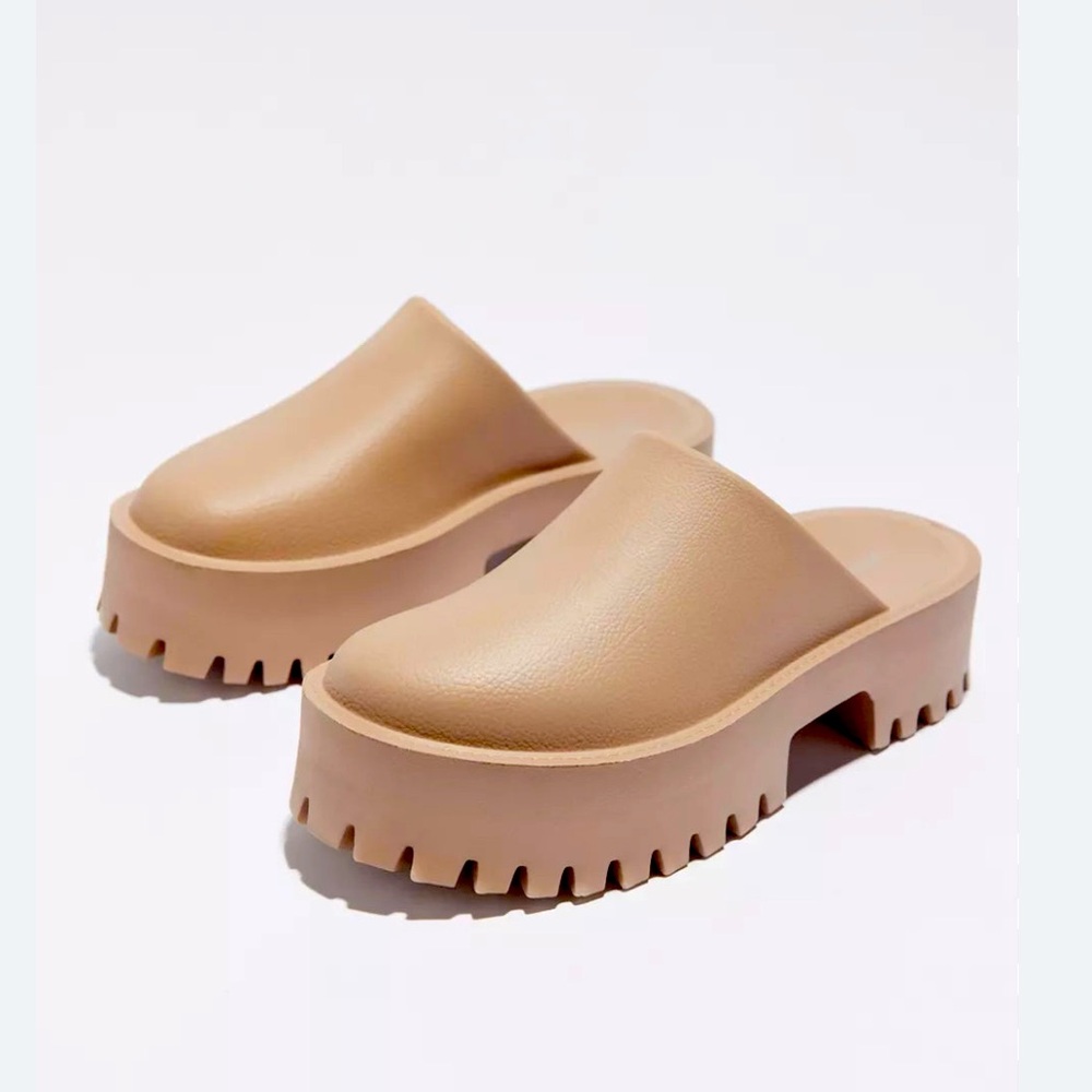 Jeffrey Campbell Bae Mule